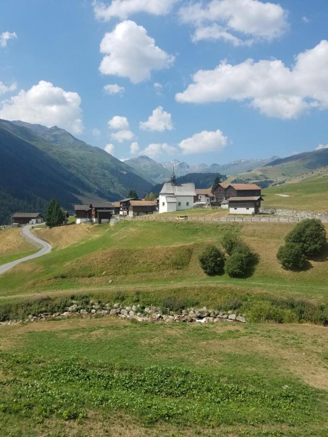 Tgesa Felici Lägenhet Sedrun Exteriör bild