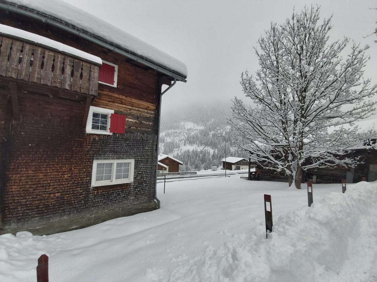 Tgesa Felici Lägenhet Sedrun Exteriör bild